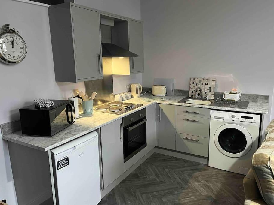 The Print Room, 1 Bedroom Ground Floor Apartment 칼라일 외부 사진